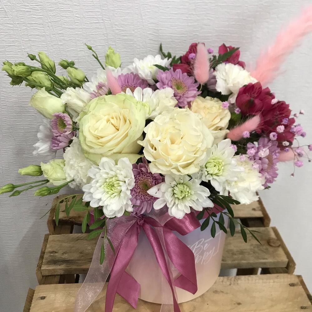 Шляпная коробка с Мондиаль Шляпная коробка с Мондиаль